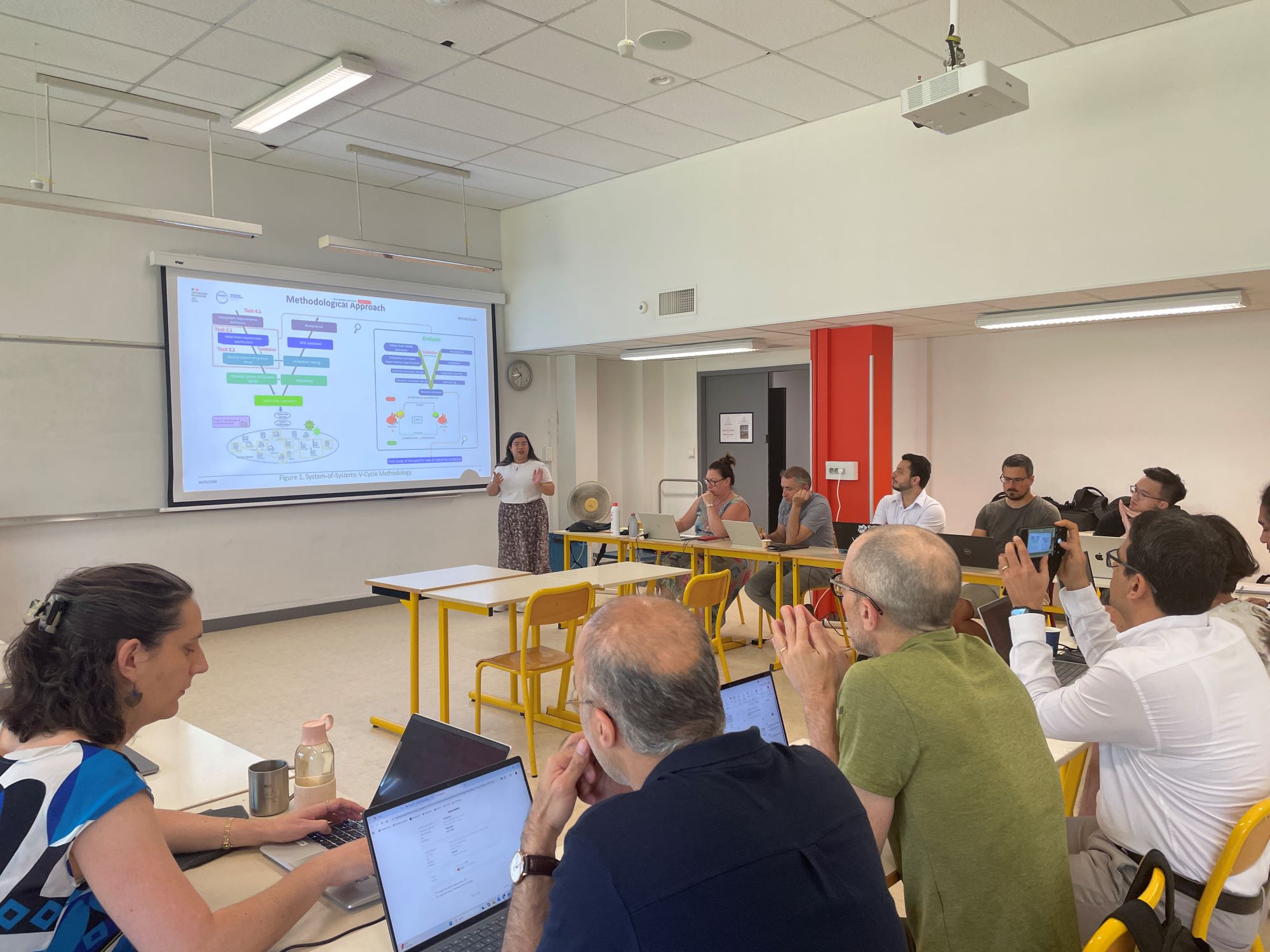  Premières communications du projet RégéNexus 